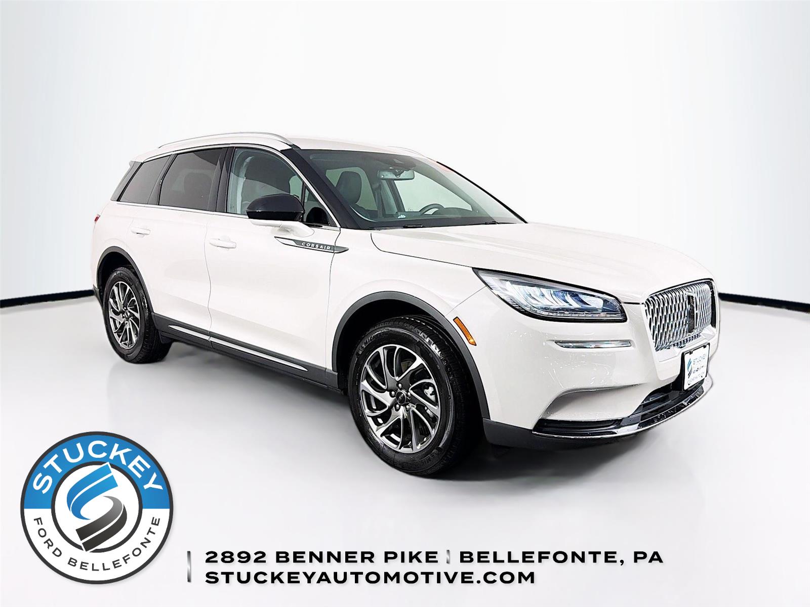 Ceramic Pearl Metallic Tri-Coat 2022 Lincoln Corsair Standard AWD SUV / Crossover All-Wheel Drive 8-Speed Automatic