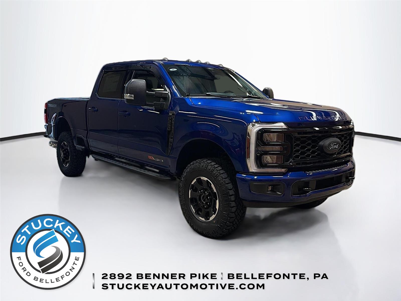 Argon Blue Metallic 2026 Ford F-250 Super Duty XLT Crew Cab 4WD Pickup Truck Four-Wheel Drive Automatic