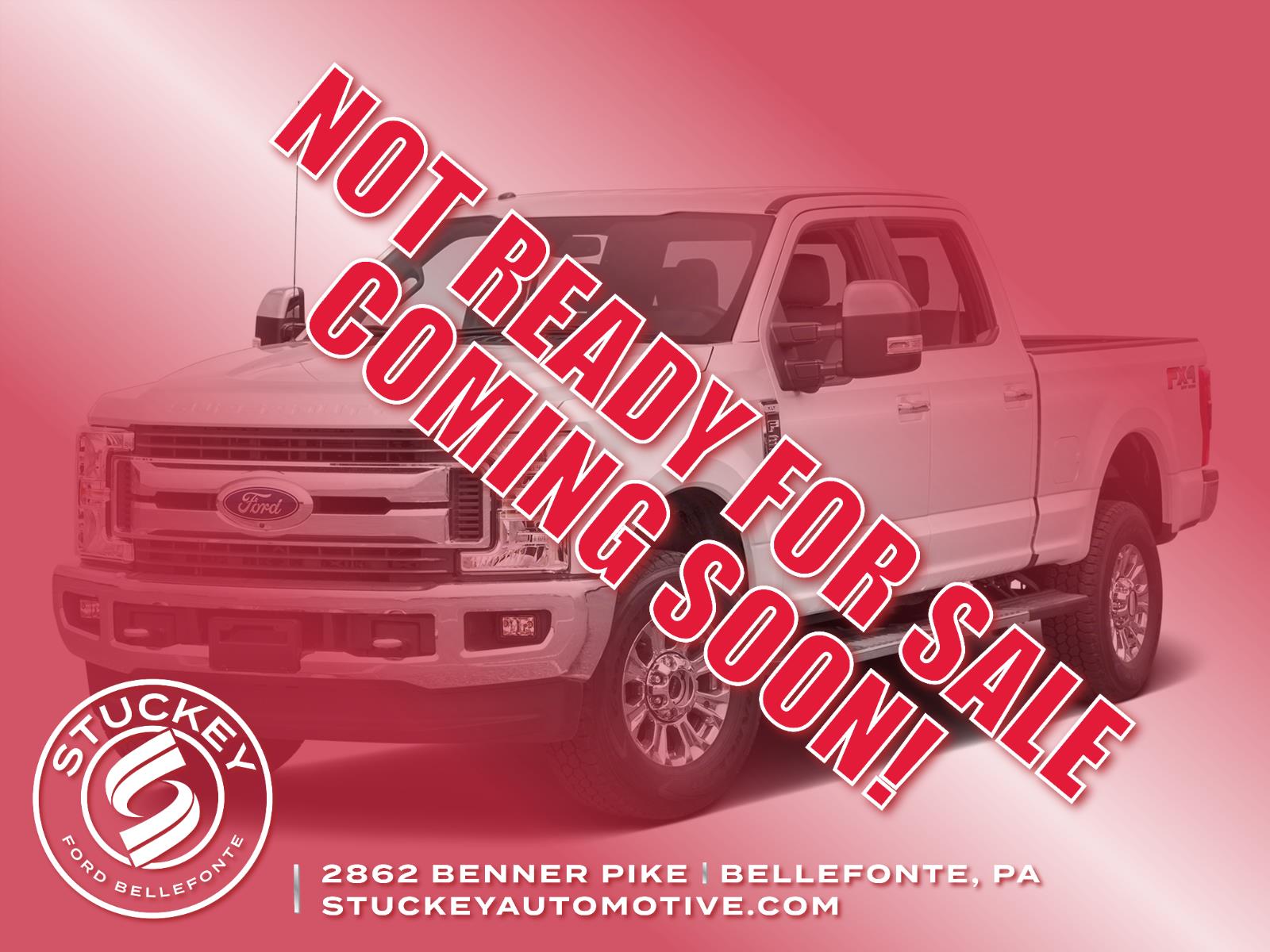 Oxford White 2017 Ford F-250 Super Duty XLT Crew Cab 4WD Pickup Truck Four-Wheel Drive 6-Speed Automatic