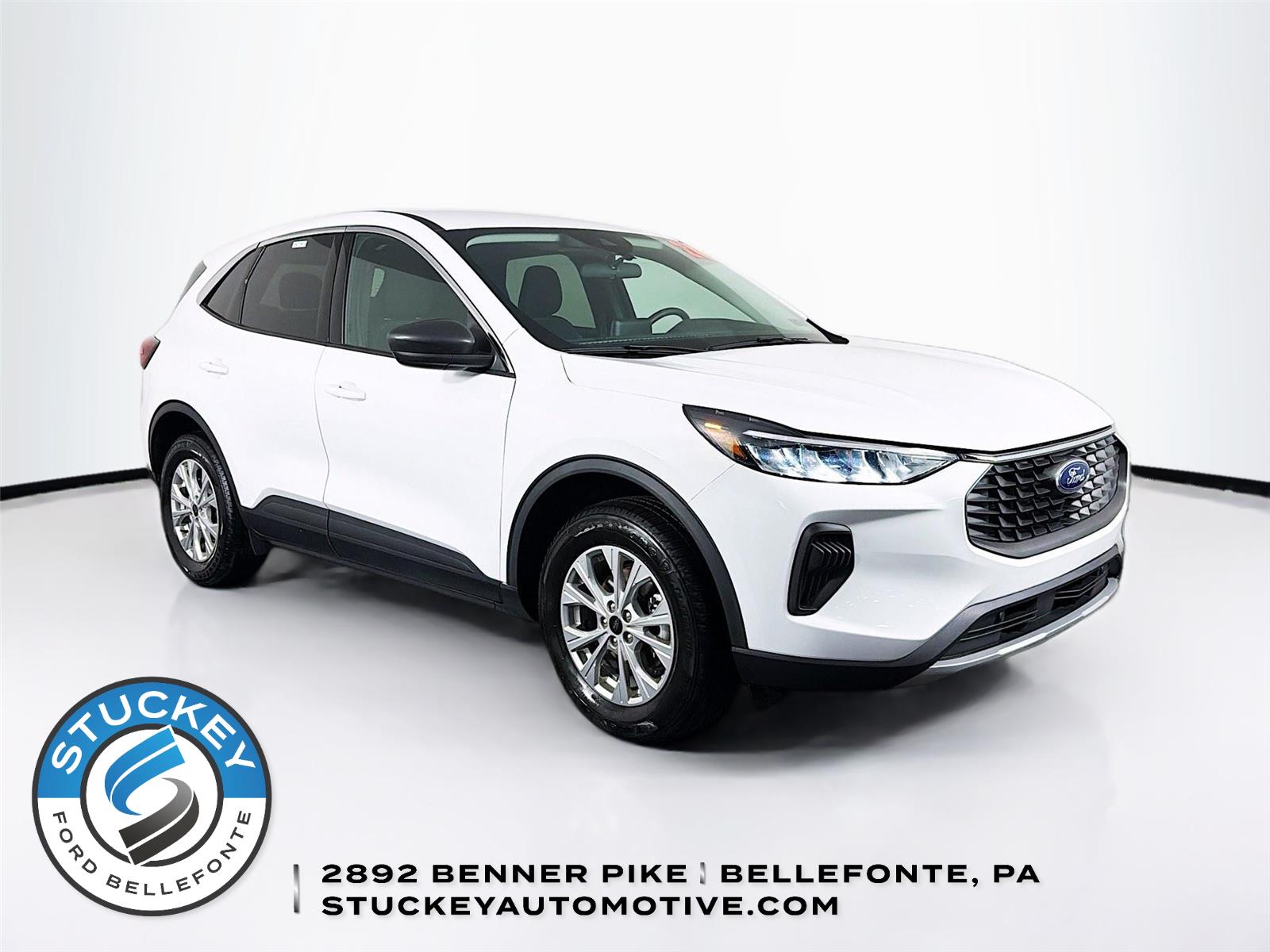 Oxford White 2024 Ford Escape Active AWD SUV / Crossover All-Wheel Drive 8-Speed Automatic