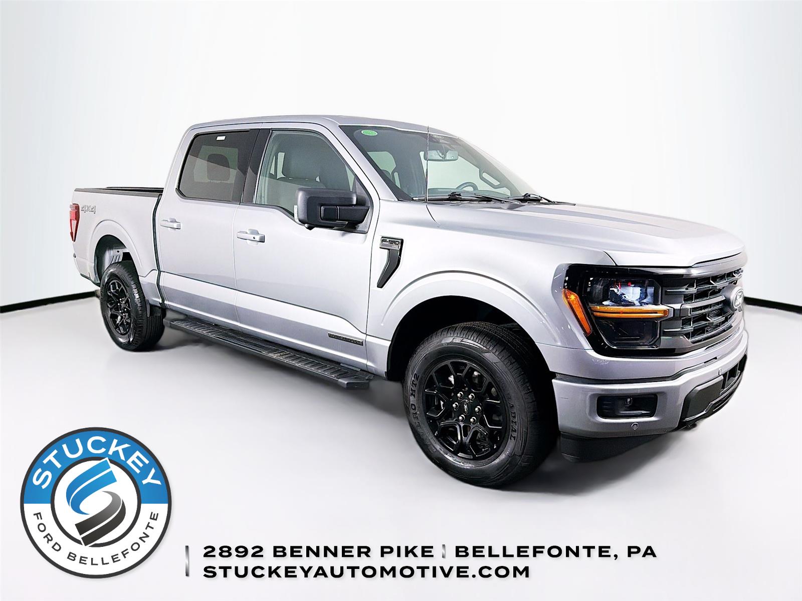 Iconic Silver 2024 Ford F-150 XLT SuperCrew 4WD Pickup Truck Four-Wheel Drive Automatic