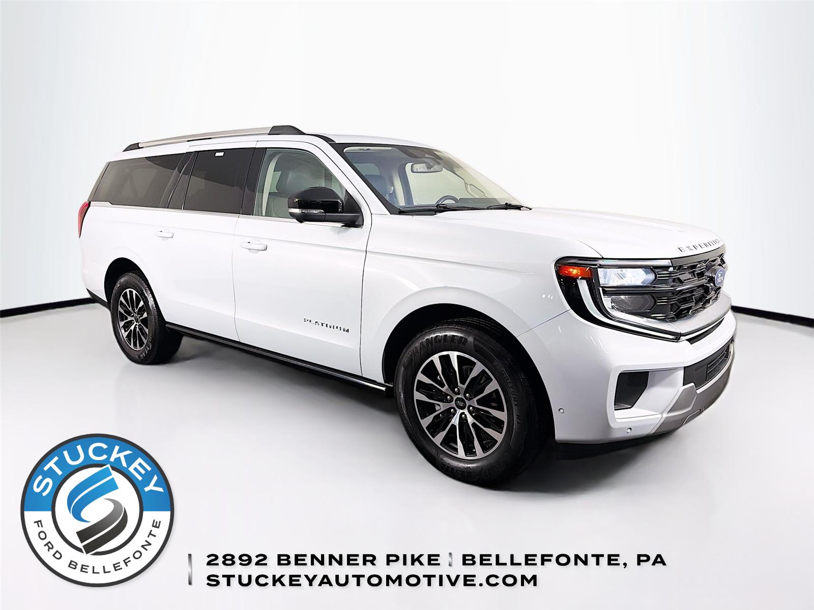 Space Silver 2025 Ford Expedition MAX Platinum 4WD SUV / Crossover Four-Wheel Drive Automatic