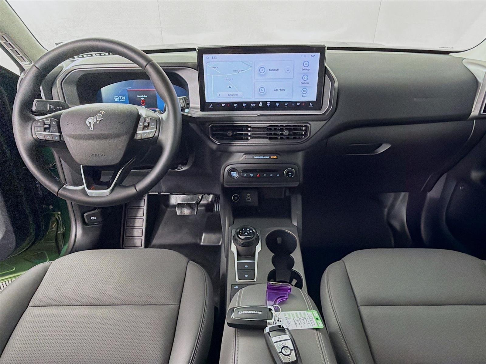 View vehicle photo 4