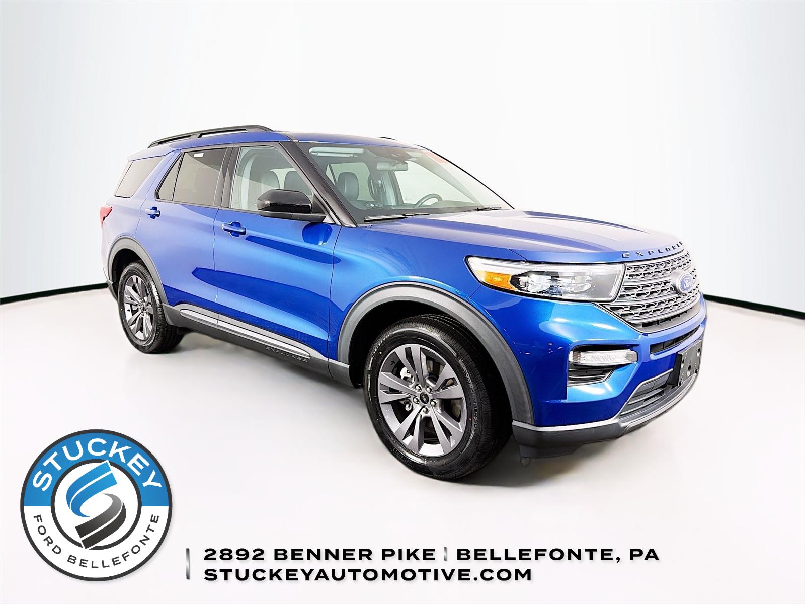 Atlas Blue 2022 Ford Explorer SUV / Crossover All-Wheel Drive Automatic