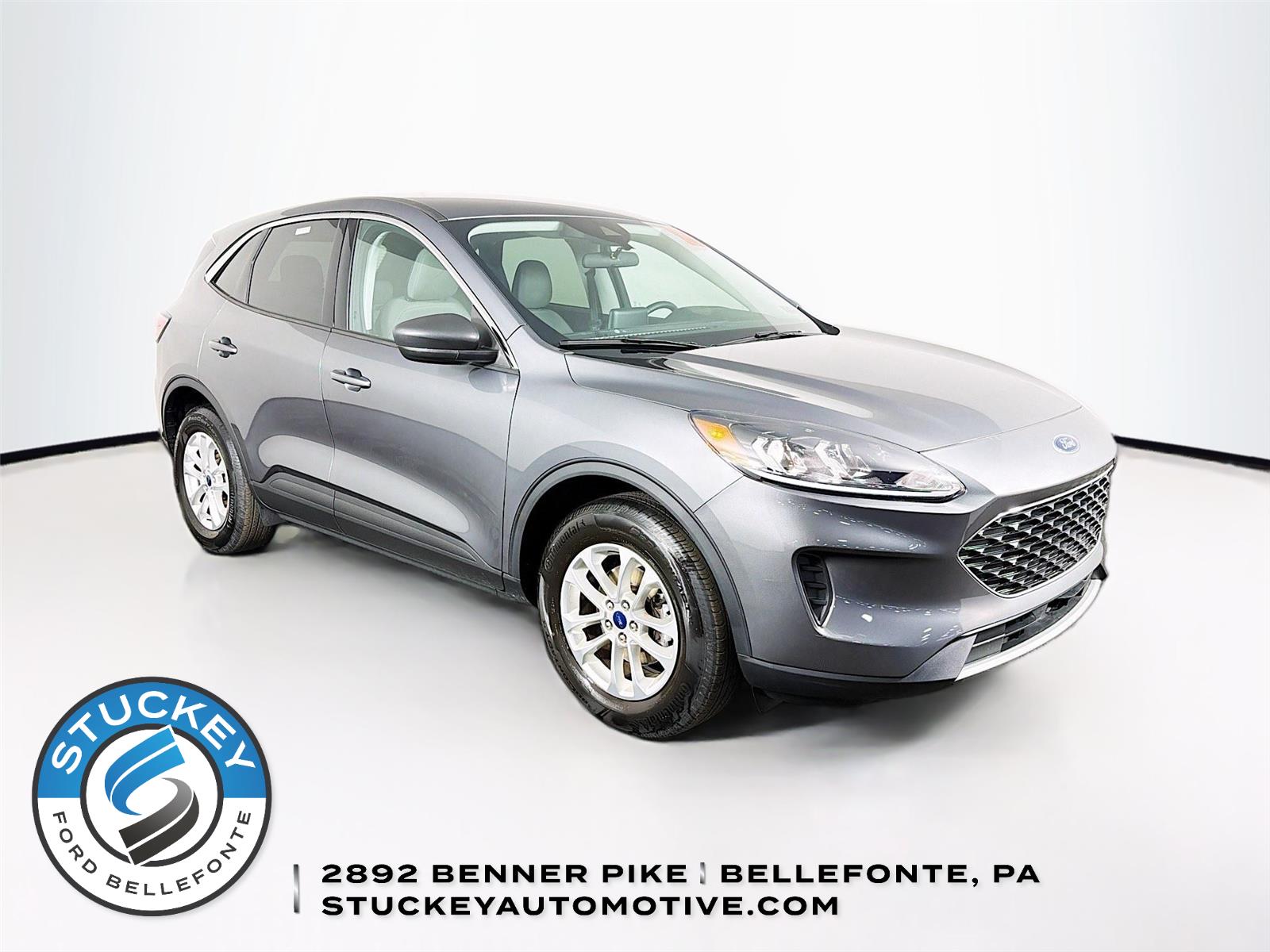 Carbonized Gray 2022 Ford Escape SE AWD SUV / Crossover All-Wheel Drive 8-Speed Automatic