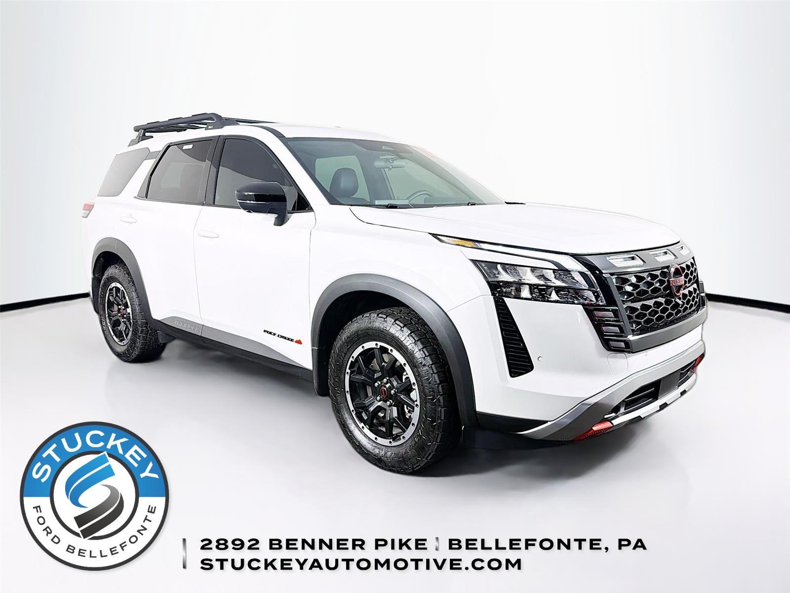 Everest White Pearl Tricoat 2026 Nissan Pathfinder SUV / Crossover All-Wheel Drive Automatic