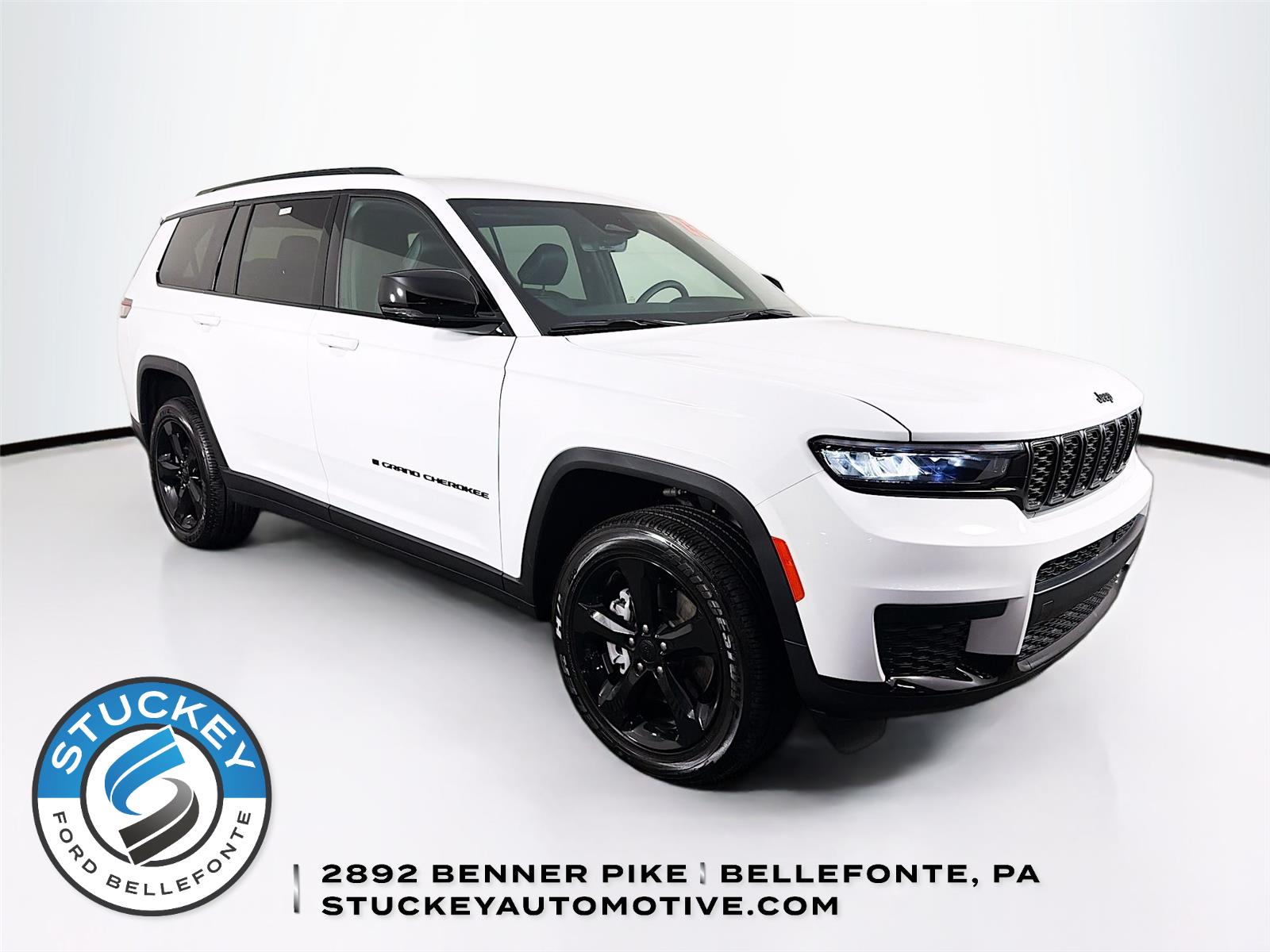 Bright White Clearcoat 2025 Jeep Grand Cherokee L SUV / Crossover Four-Wheel Drive 8-Speed Automatic