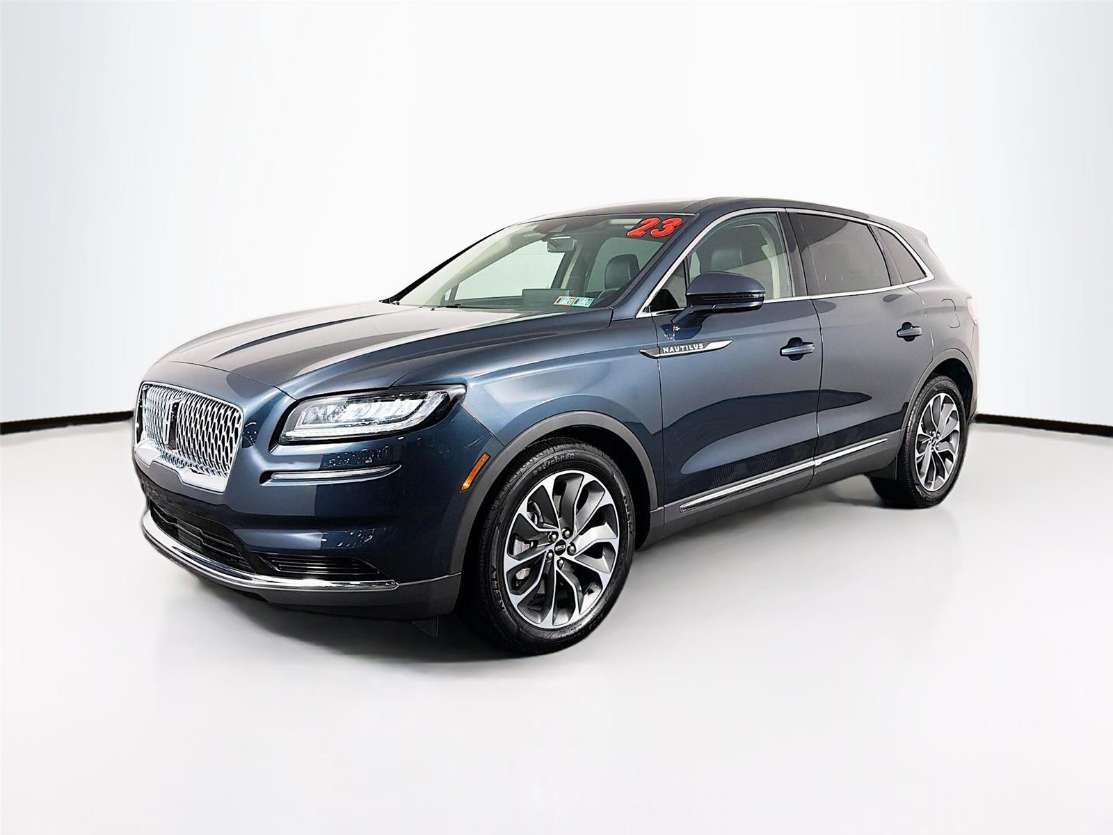 View vehicle photo 7