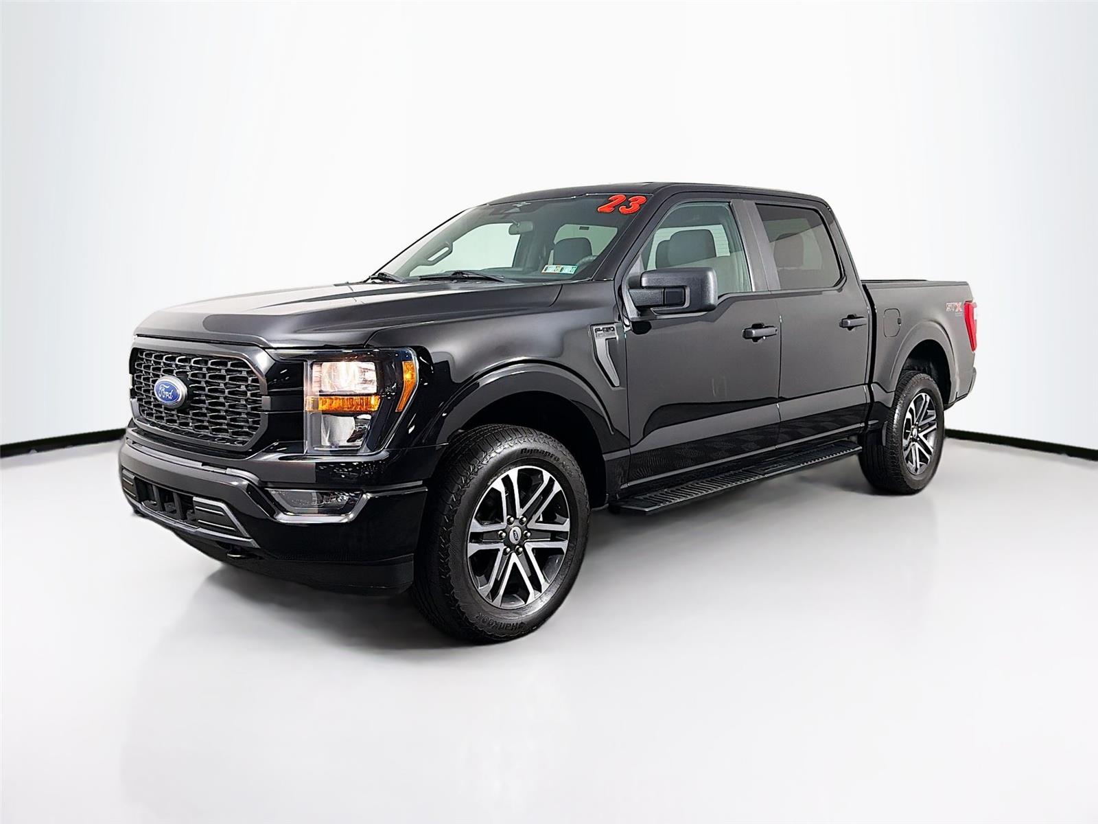 View vehicle photo 7