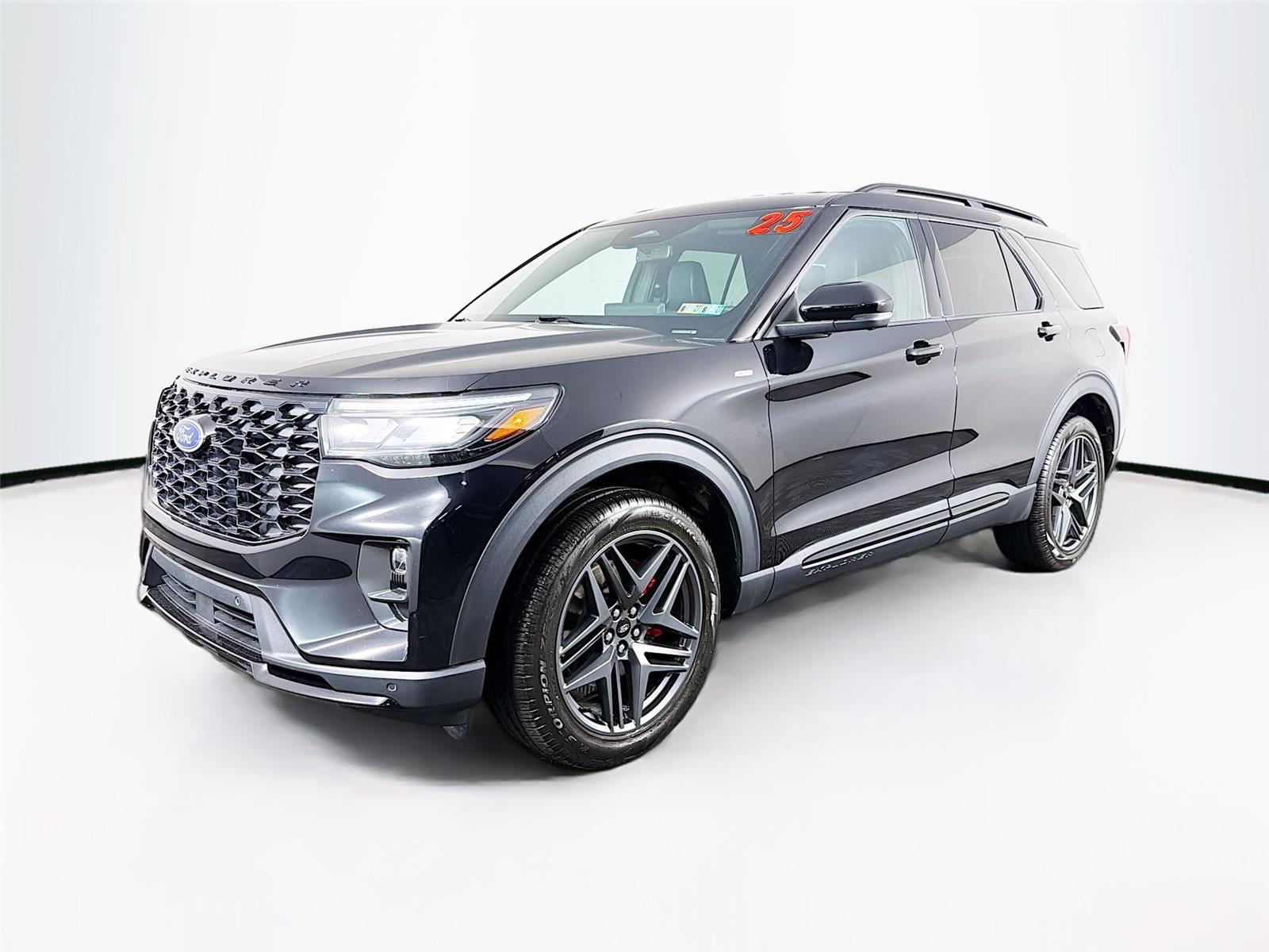 View vehicle photo 7