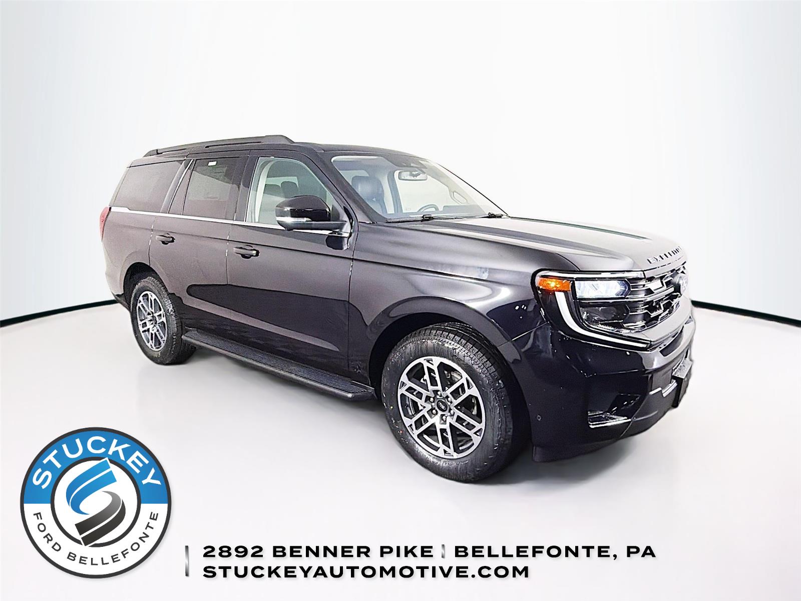 Agate Black 2025 Ford Expedition SUV / Crossover Four-Wheel Drive Automatic