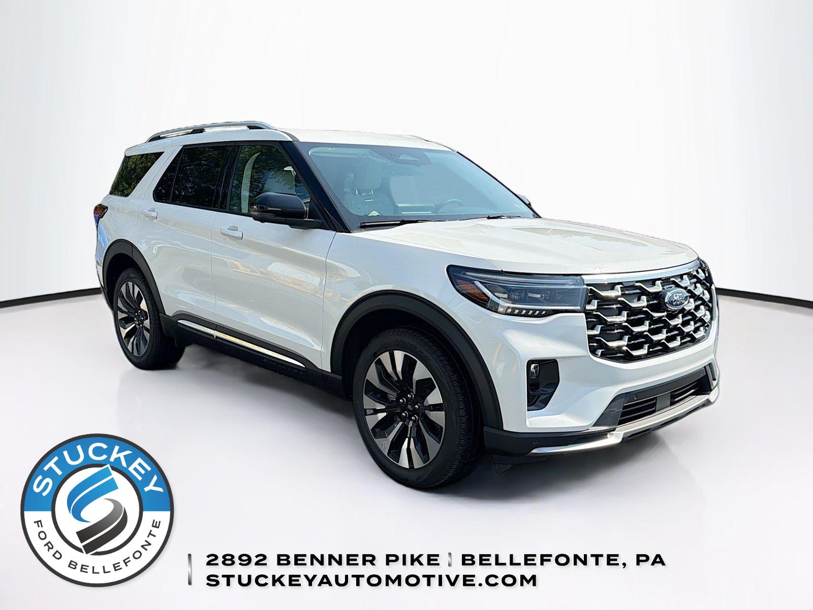 Star White Metallic Tri-Coat 2026 Ford Explorer SUV / Crossover All-Wheel Drive Automatic