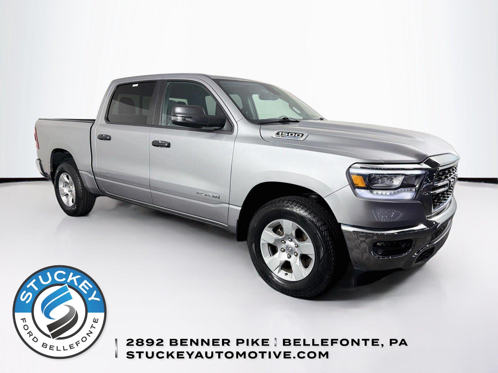 Billet Silver Metallic Clearcoat 2023 RAM 1500 Pickup Truck Four-Wheel Drive 8-Speed Automatic