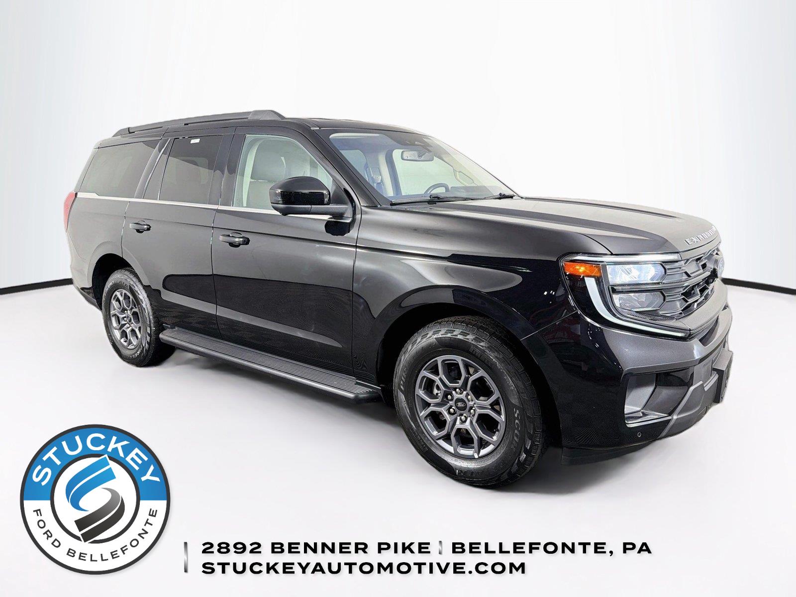 Agate Black 2025 Ford Expedition SUV / Crossover Four-Wheel Drive Automatic