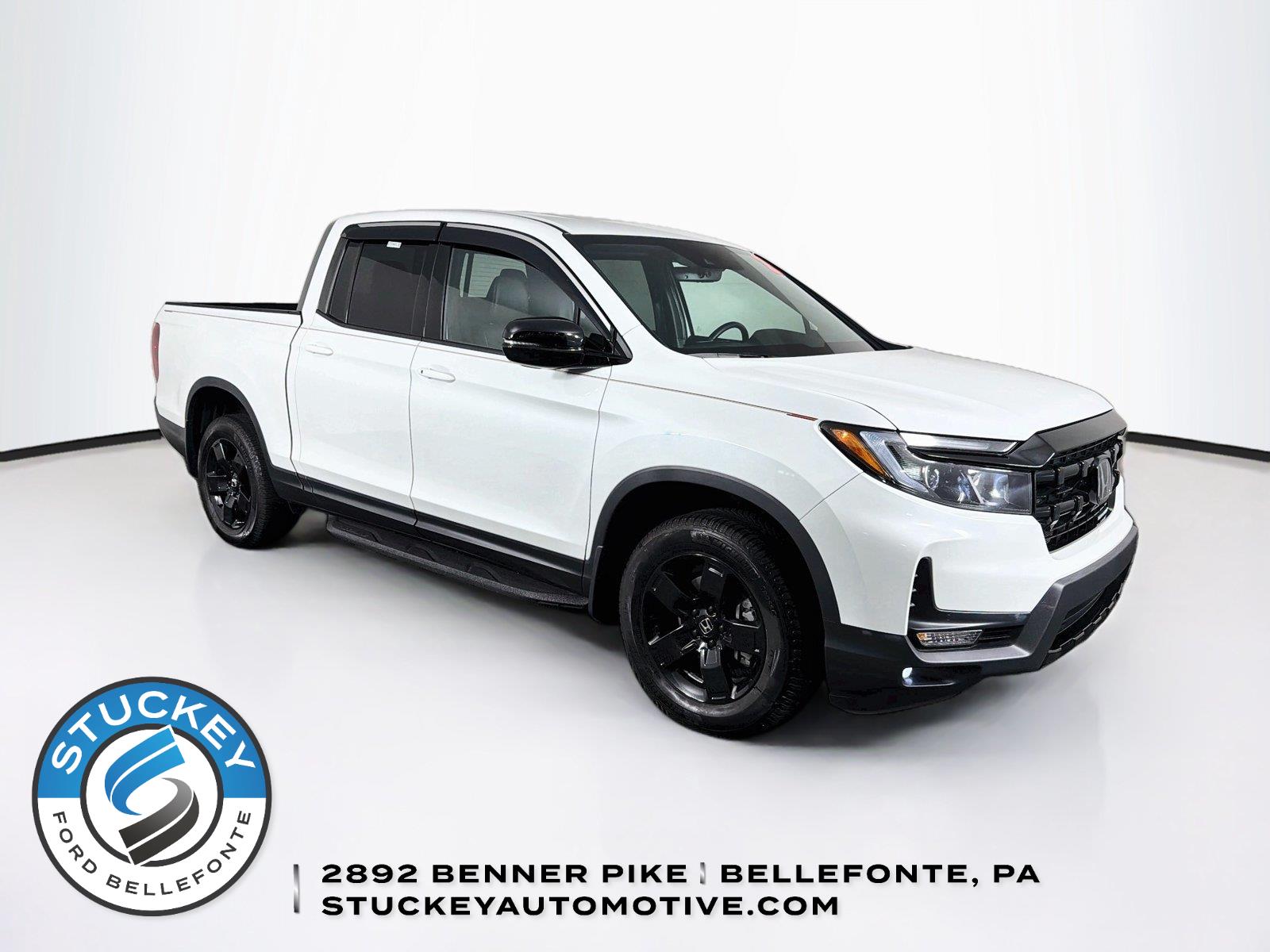 Platinum White Pearl 2025 Honda Ridgeline Pickup Truck All-Wheel Drive 9-Speed Automatic
