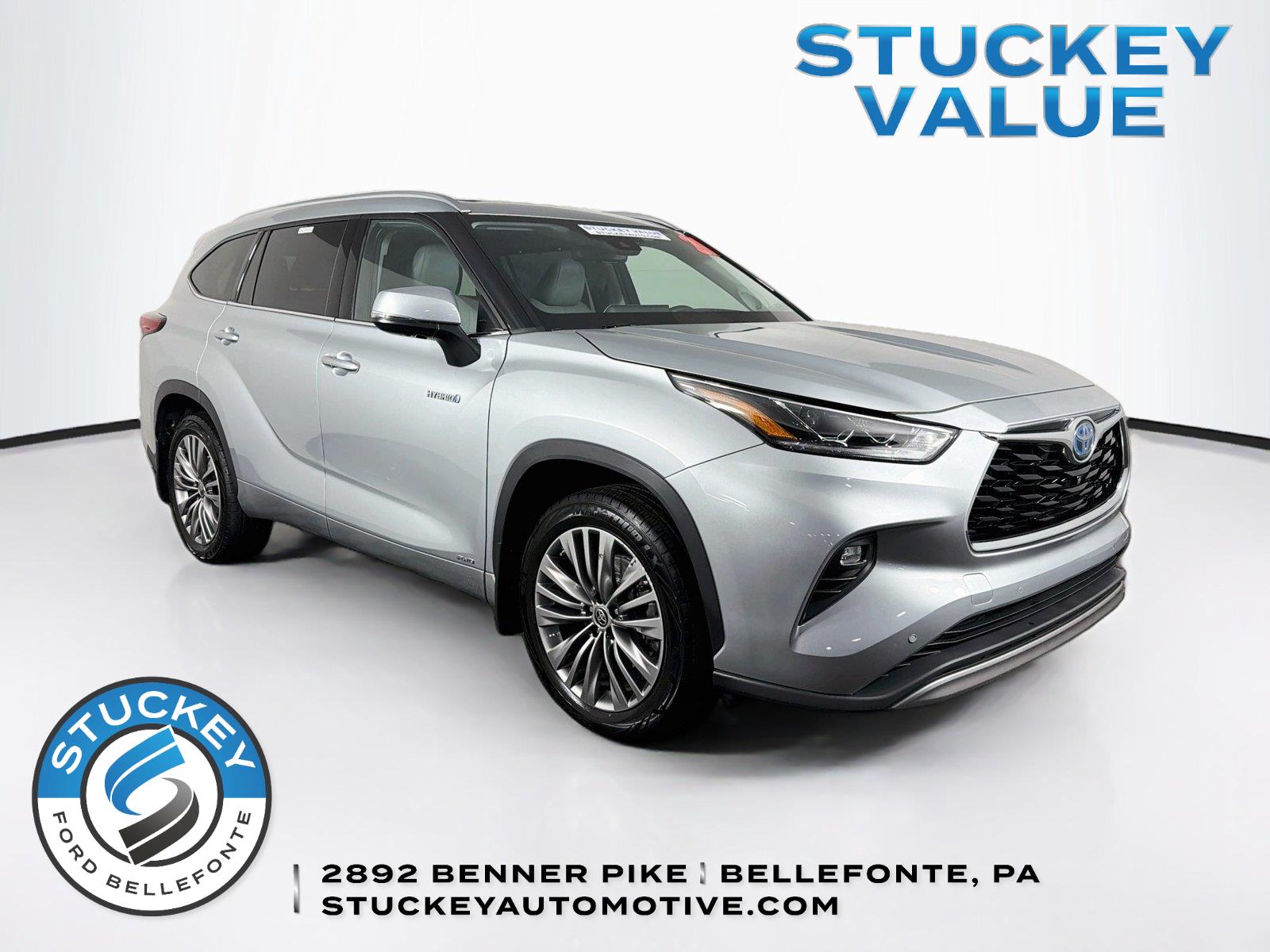 Celestial Silver Metallic 2021 Toyota Highlander Hybrid SUV / Crossover All-Wheel Drive Continuously Variable Transmission