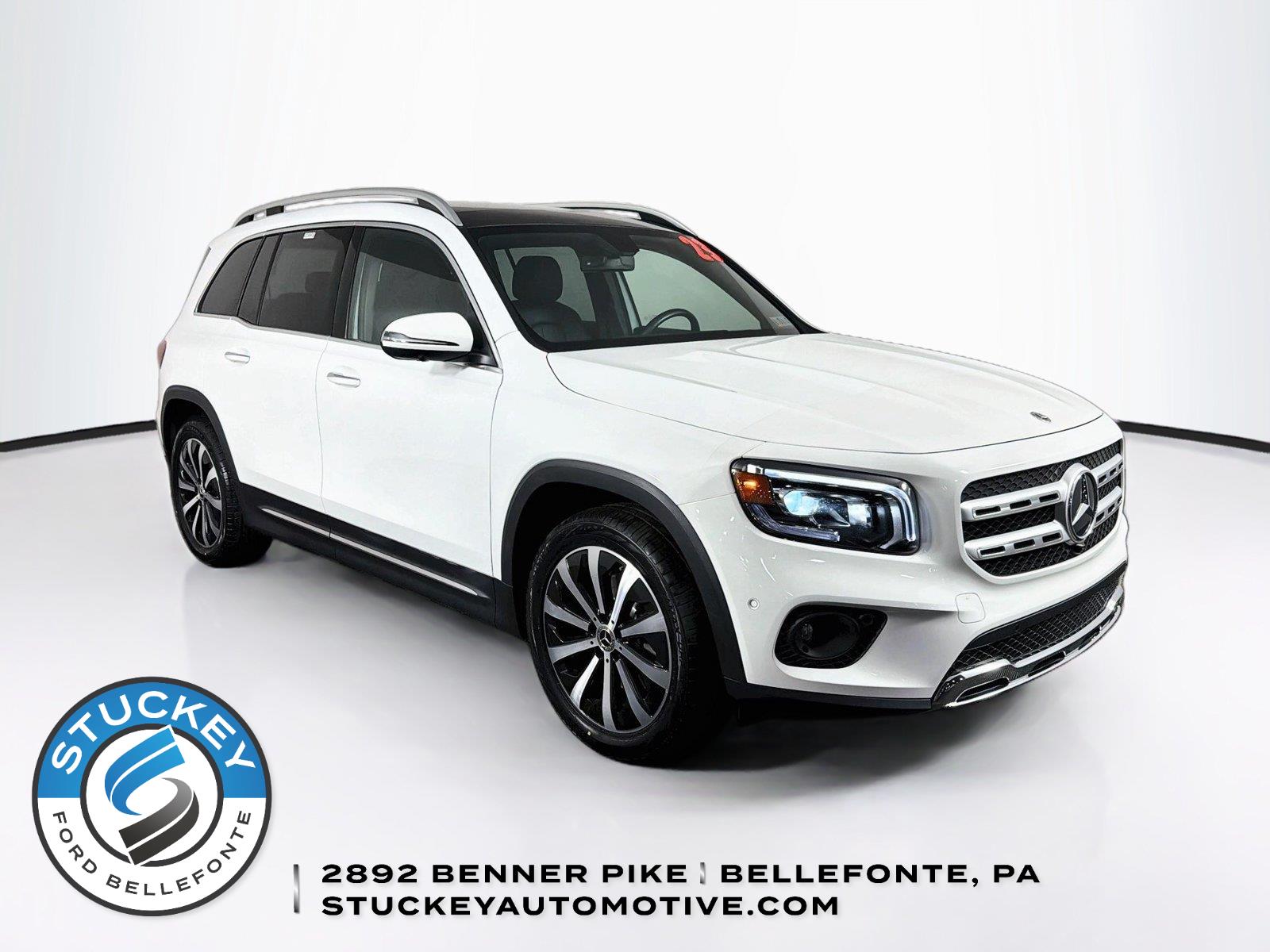 Polar White 2023 Mercedes-Benz GLB SUV / Crossover All-Wheel Drive Automatic