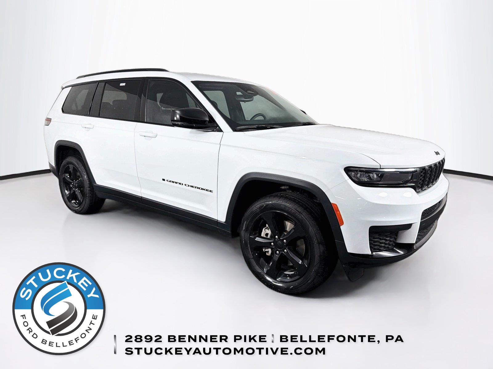 Bright White Clearcoat 2023 Jeep Grand Cherokee L SUV / Crossover Four-Wheel Drive 8-Speed Automatic
