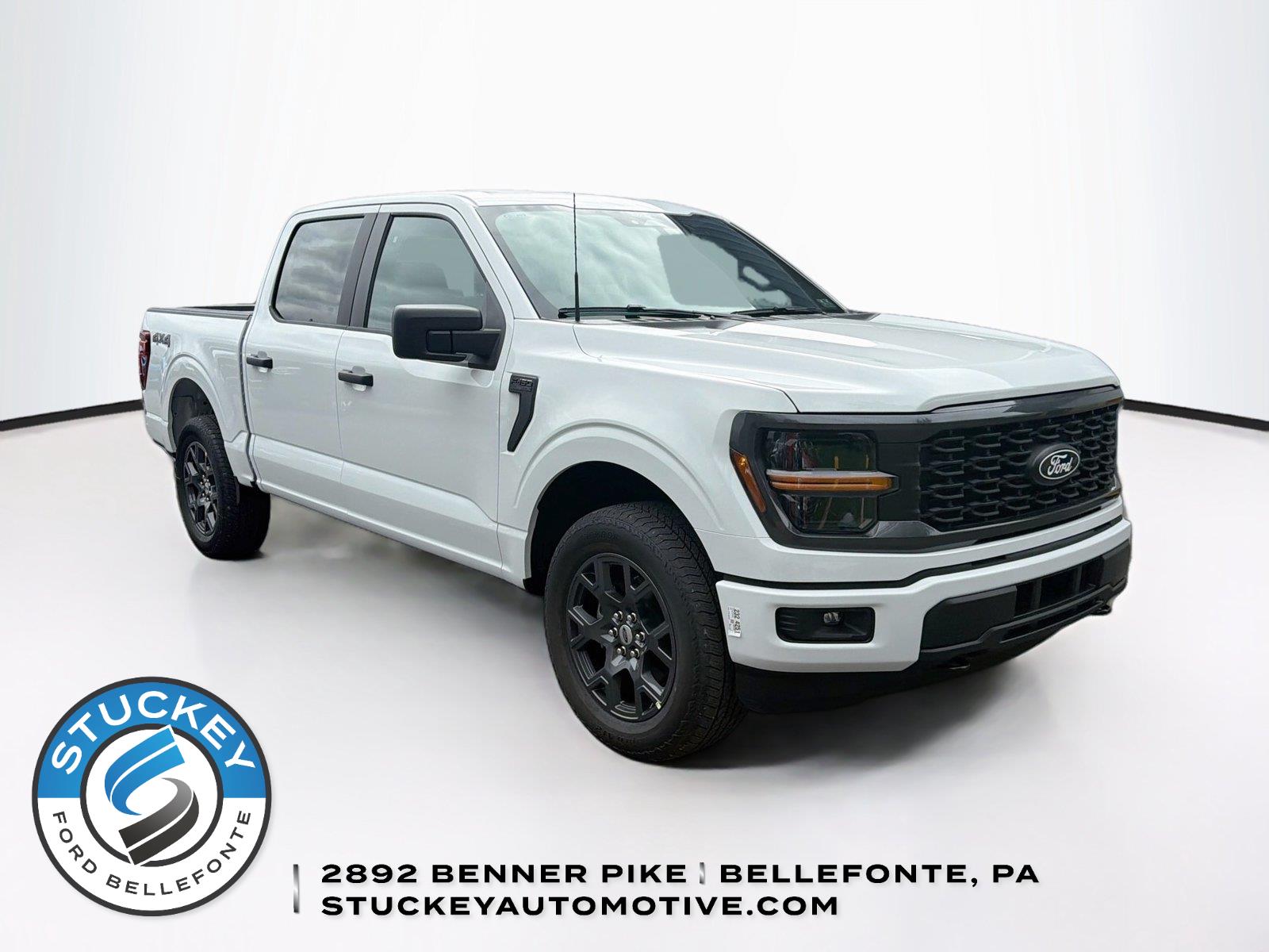OXFORD WHITE 2026 Ford F-150 Pickup Truck Four-Wheel Drive Automatic
