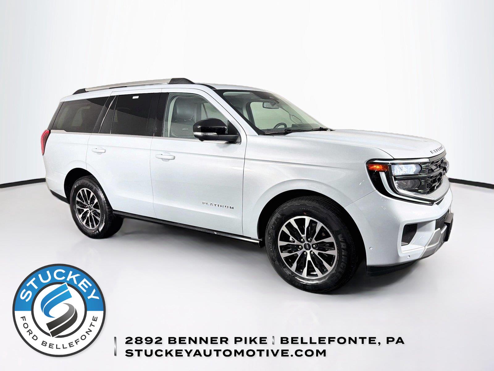 Space Silver 2025 Ford Expedition SUV / Crossover Four-Wheel Drive Automatic
