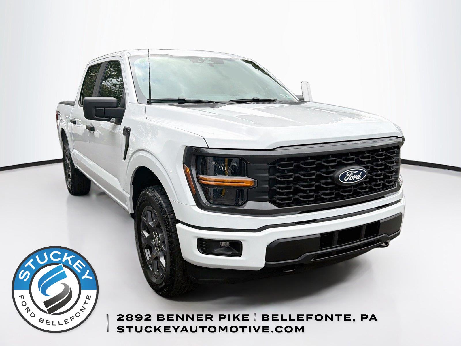Oxford White 2026 Ford F-150 Pickup Truck Four-Wheel Drive Automatic