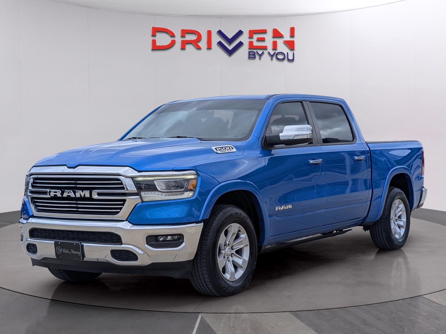 2022 RAM 1500 Laramie 4x4 Crew Cab 5'7's photo