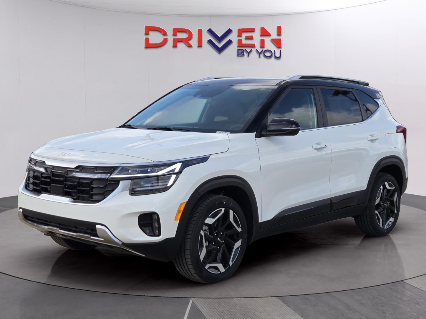 Clear White/Black Roof 2026 Kia Seltos SX AWD SUV / Crossover All-Wheel Drive Automatic