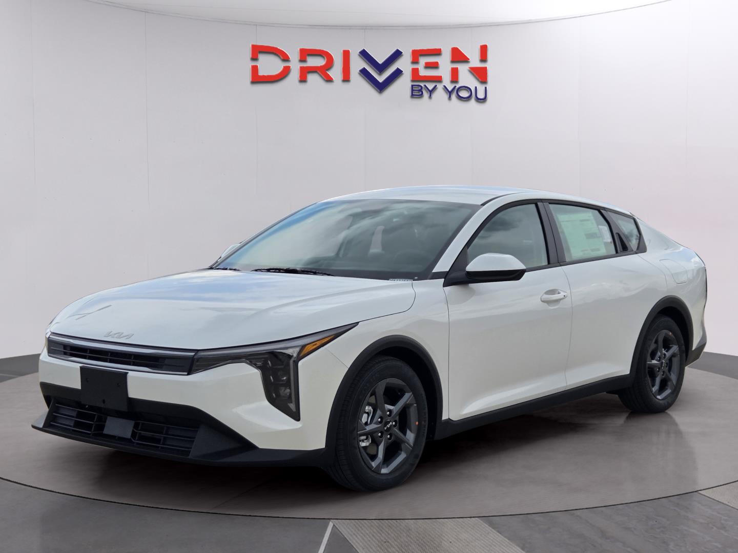 2026 Kia K4 LXS AT's photo