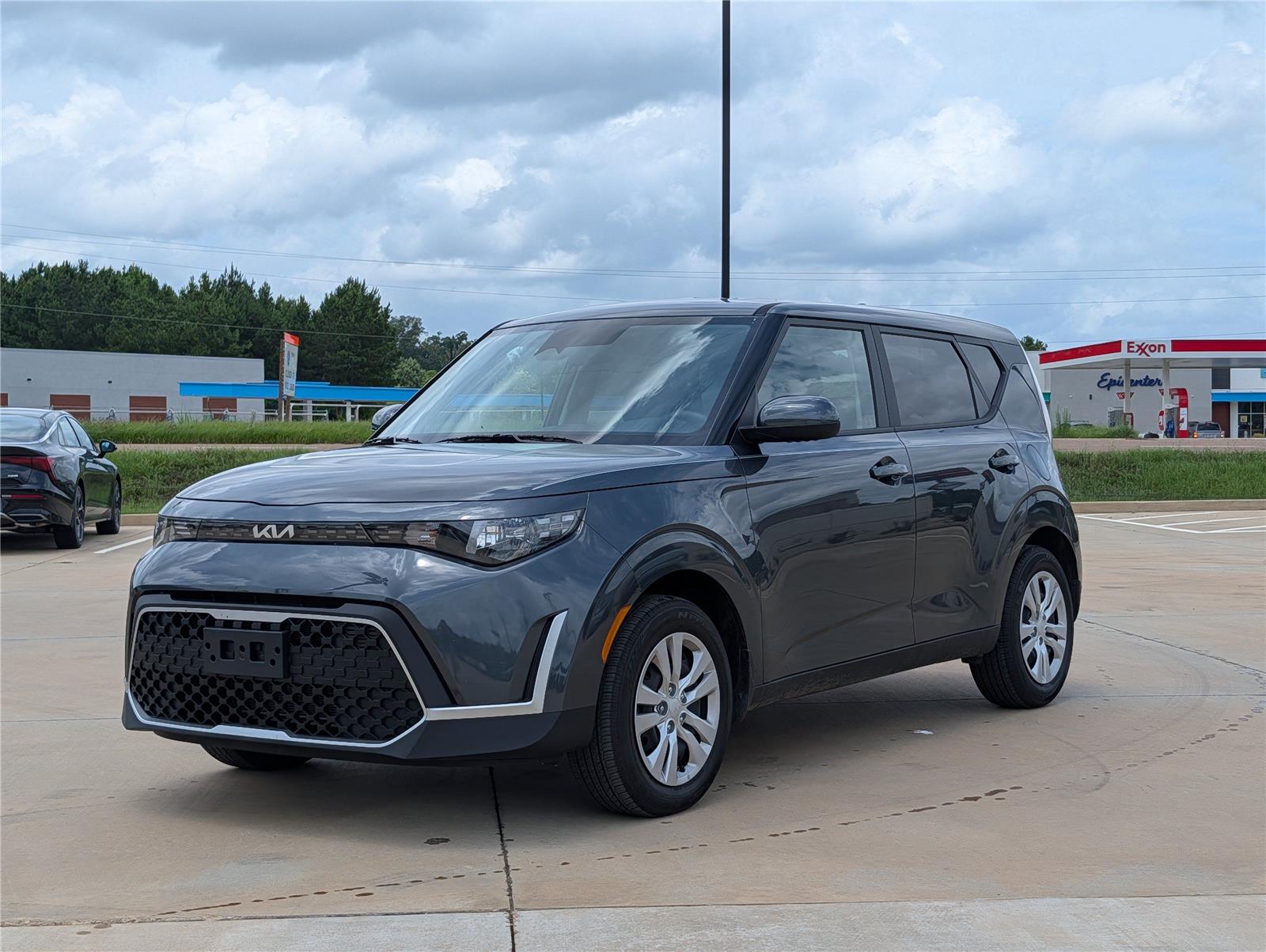 Gravity Gray 2025 Kia Soul SUV / Crossover Front-Wheel Drive Continuously Variable Transmission