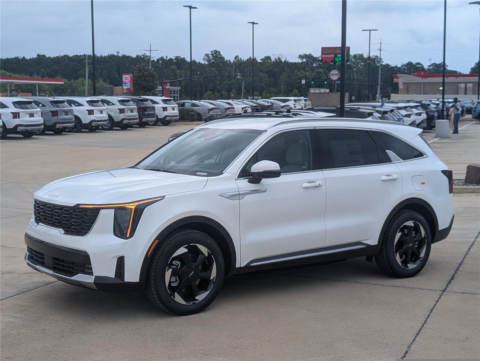 Snow White Pearl 2026 Kia Sorento Hybrid SUV / Crossover Front-Wheel Drive Automatic