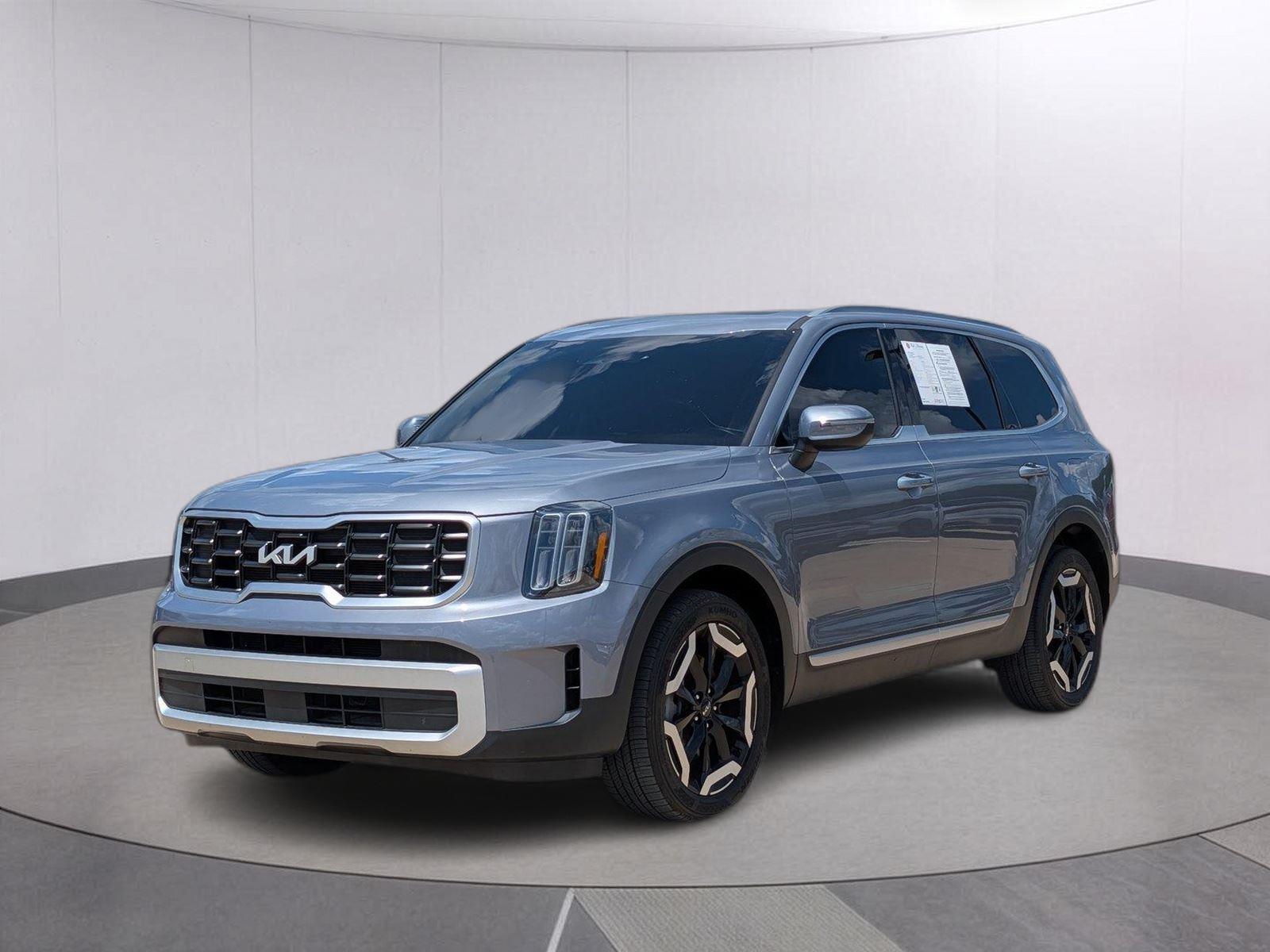Everlasting Silver 2024 Kia Telluride SUV / Crossover Front-Wheel Drive Automatic