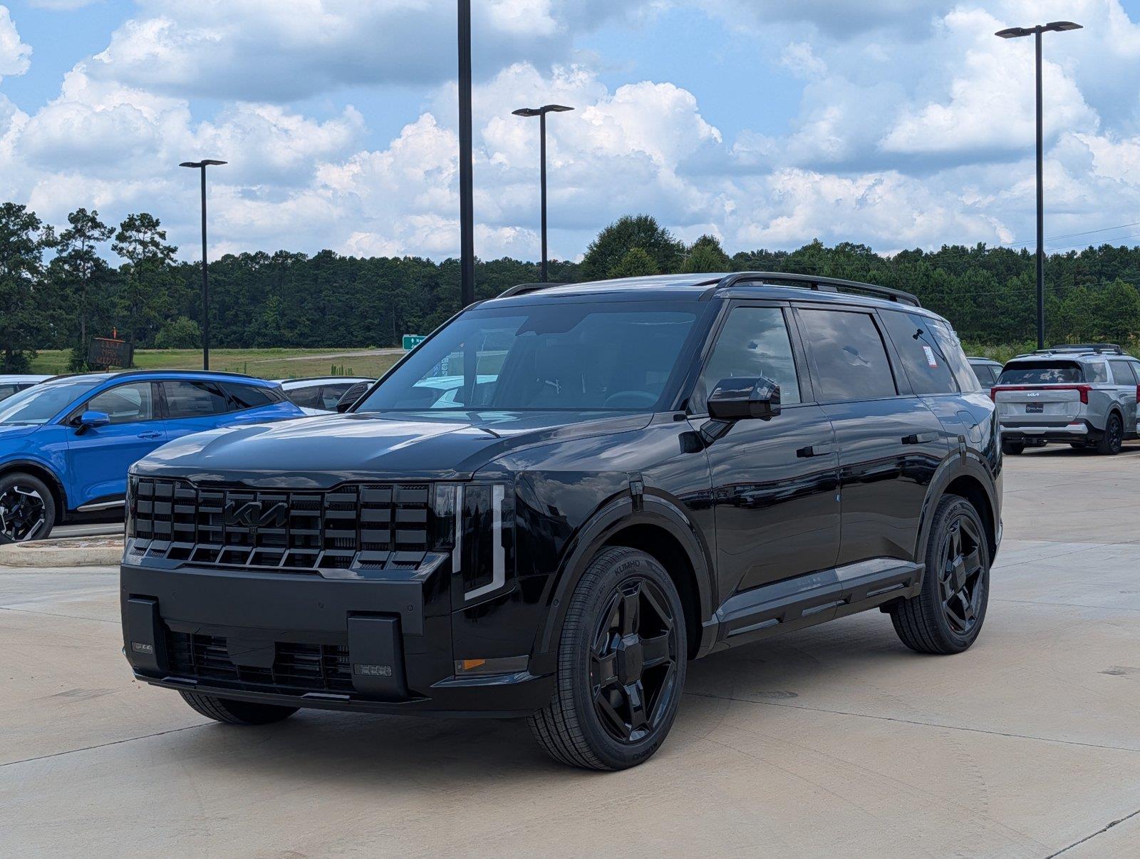 Ebony Black 2027 Kia Telluride Hybrid SUV / Crossover All-Wheel Drive Automatic