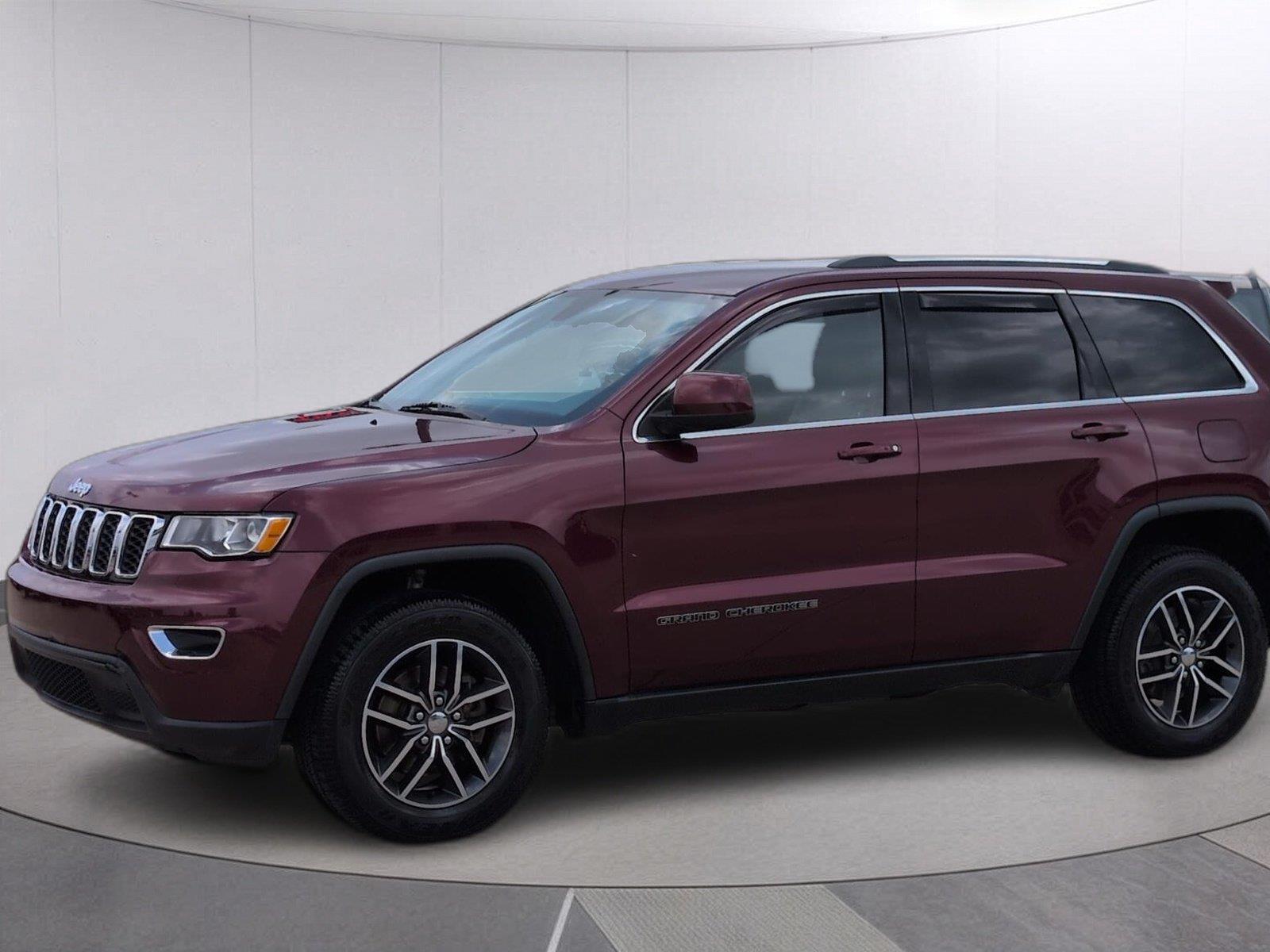 Velvet Red Pearlcoat 2018 Jeep Grand Cherokee SUV / Crossover Four-Wheel Drive 8-Speed Automatic