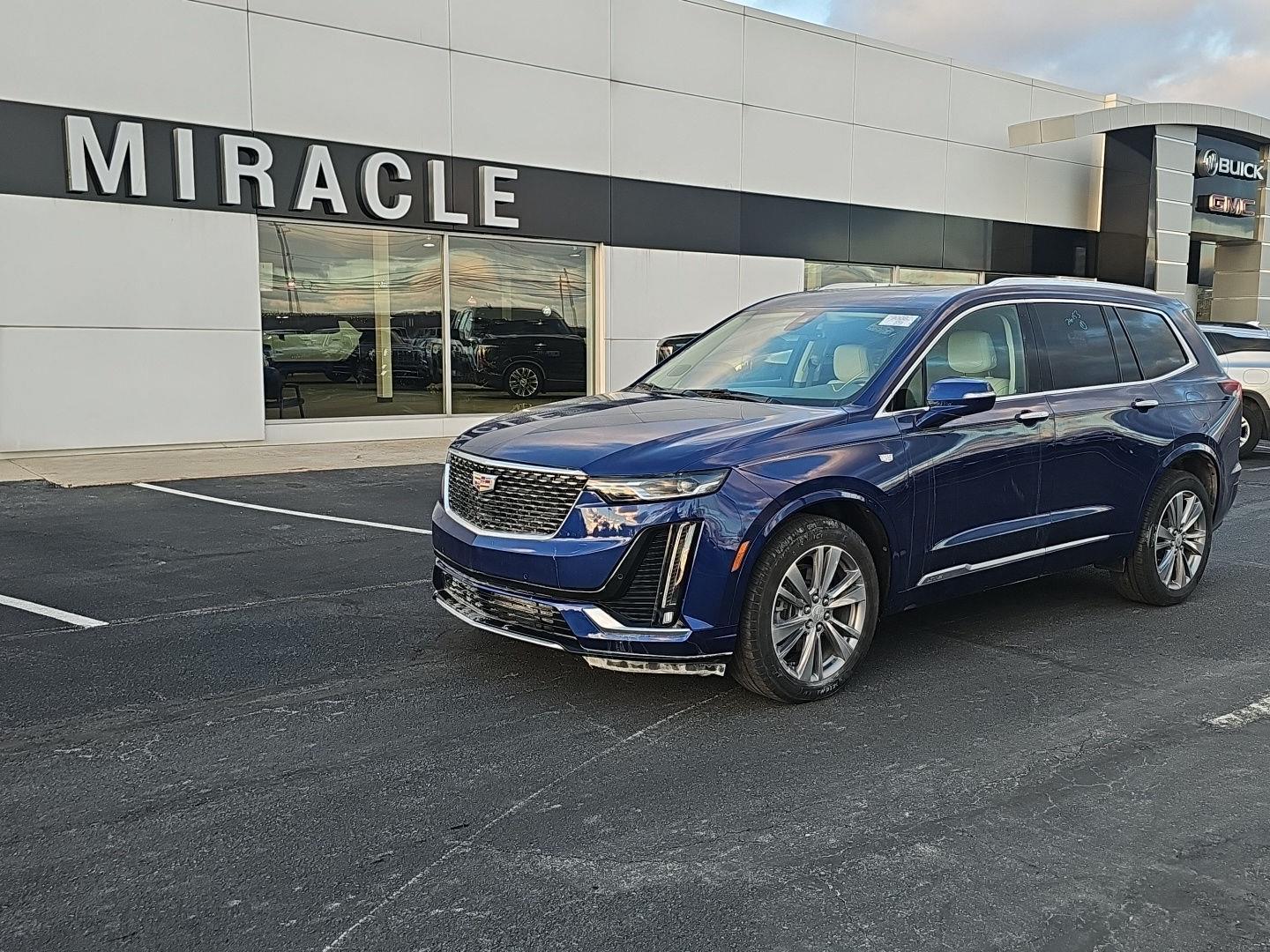 2024 Cadillac XT6 AWD Premium Luxury's photo
