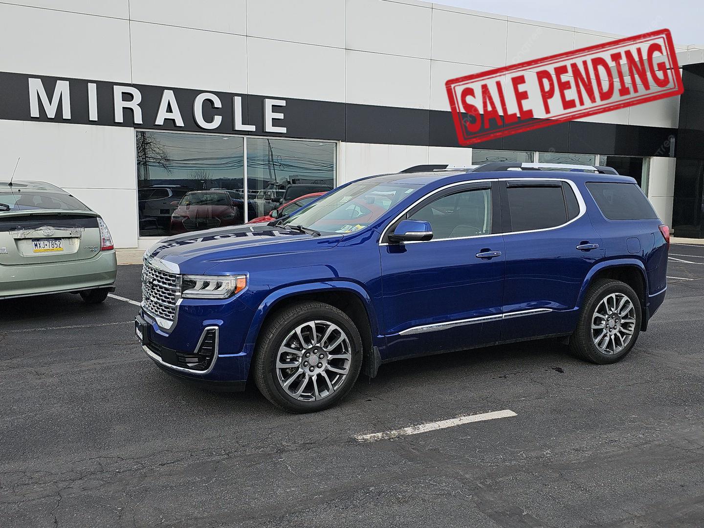 2023 GMC Acadia Denali AWD