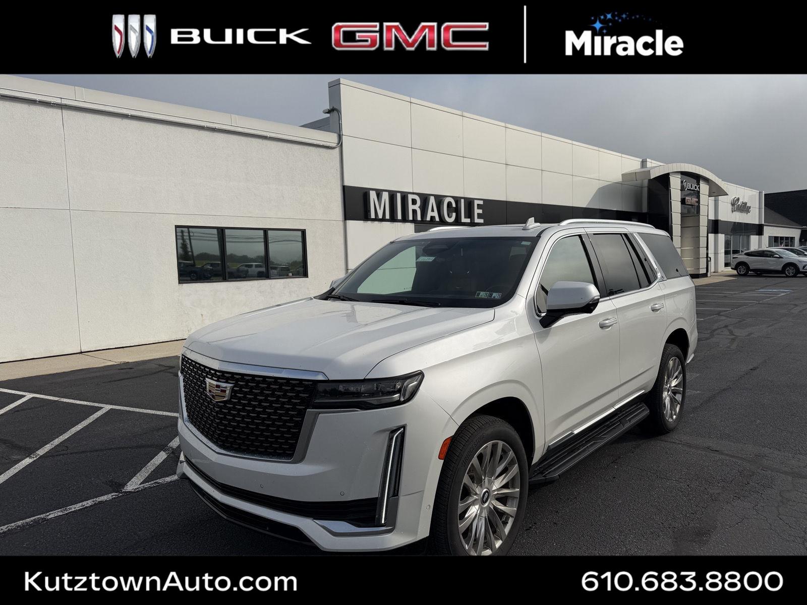 Crystal White Tricoat 2021 Cadillac Escalade SUV / Crossover Four-Wheel Drive Automatic