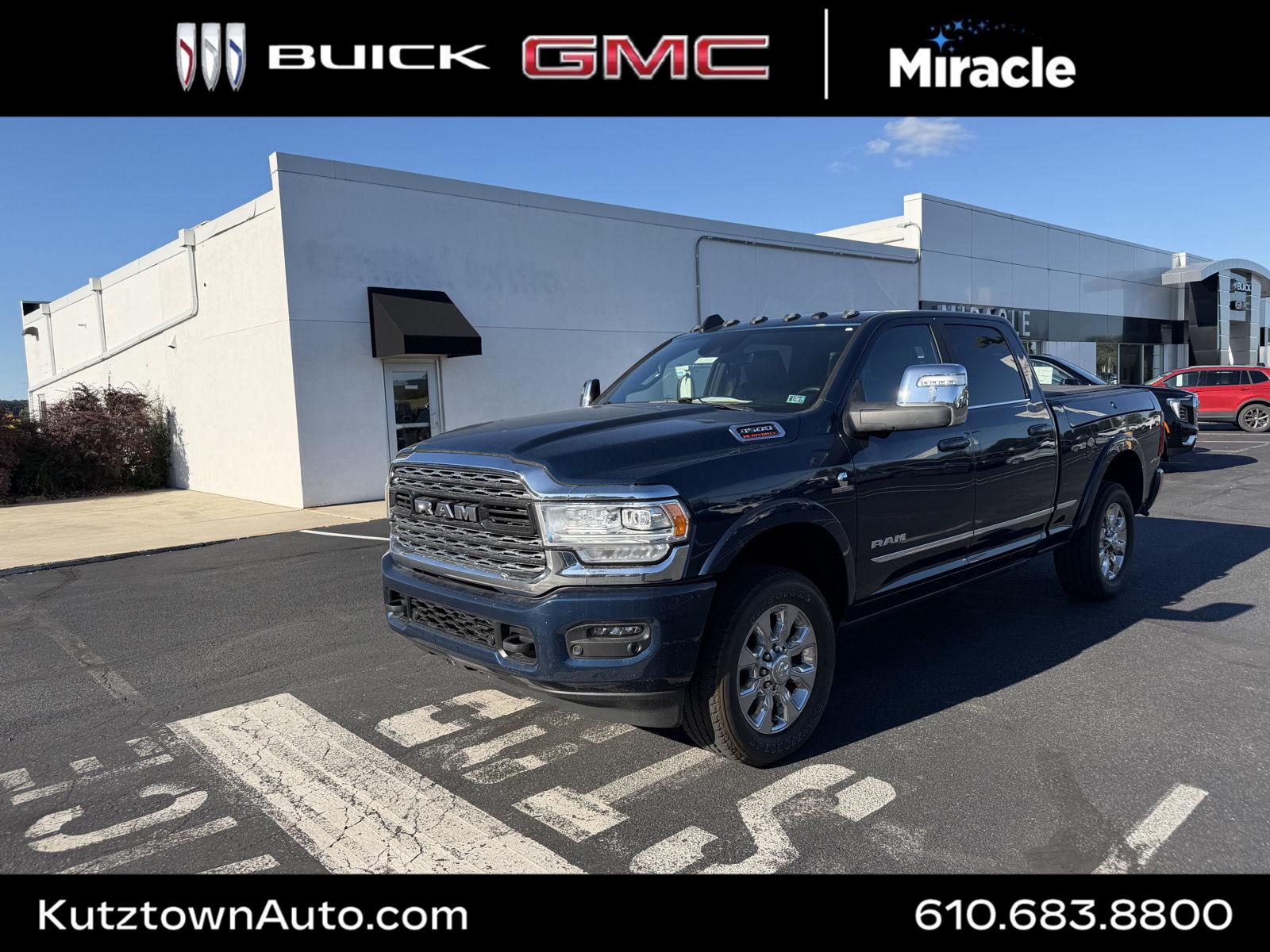 2024 RAM 3500 Limited Crew Cab 4WD