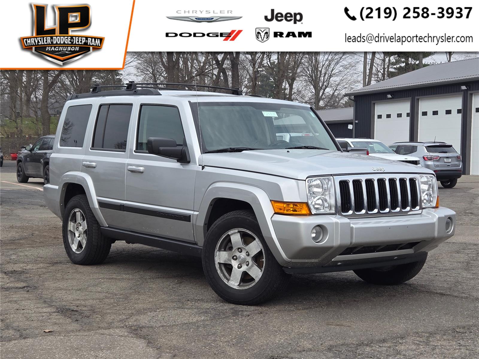 2009 Jeep Commander Sport 4WD