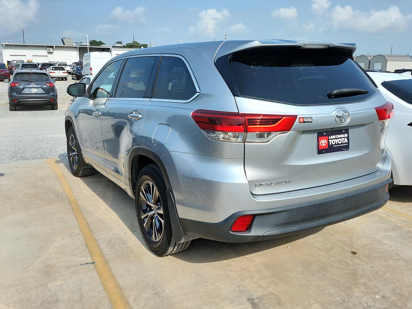 Used 2017 Toyota Highlander SUV