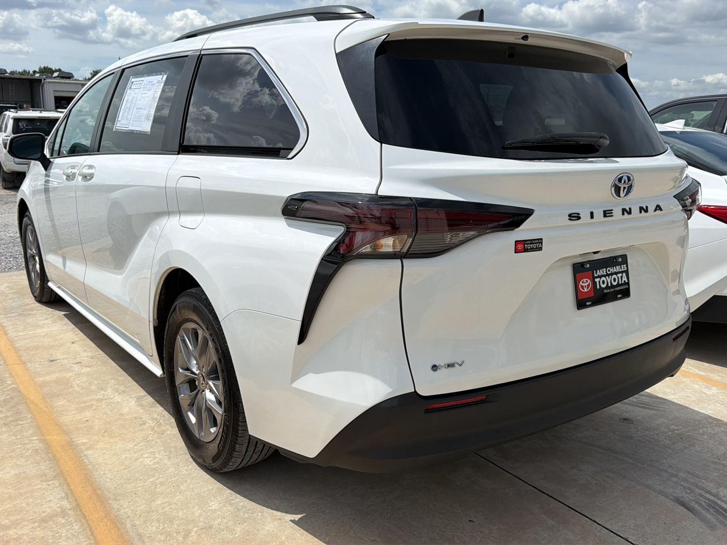 Used 2025 Toyota Sienna Van