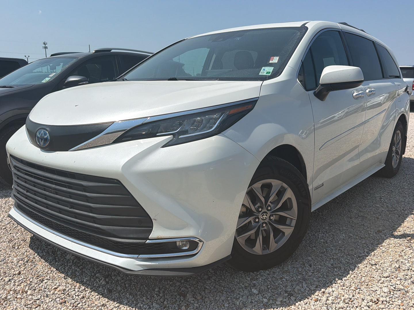 Used 2021 Toyota Sienna Van