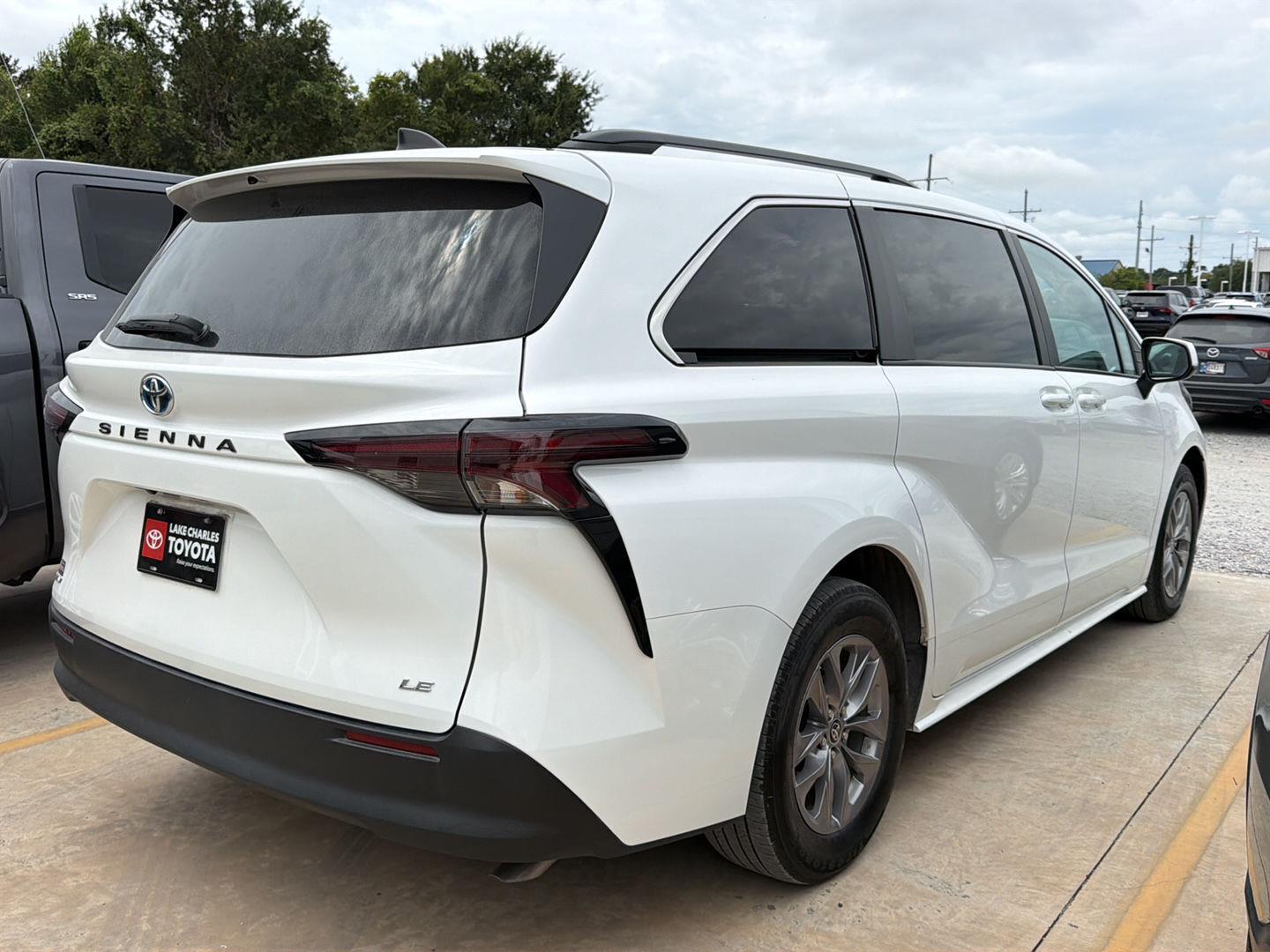 Used 2025 Toyota Sienna Van