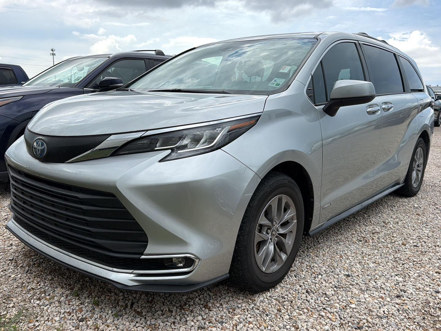 Used 2021 Toyota Sienna Van