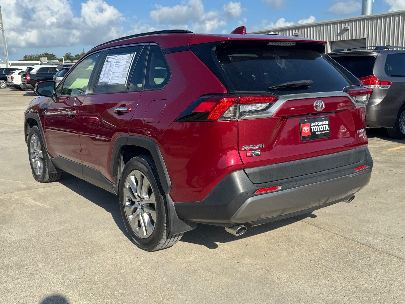 Used 2021 Toyota RAV4 SUV