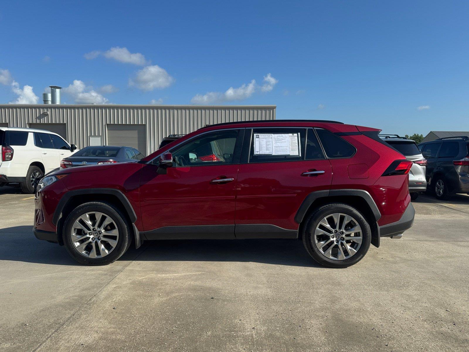 Used 2021 Toyota RAV4 SUV