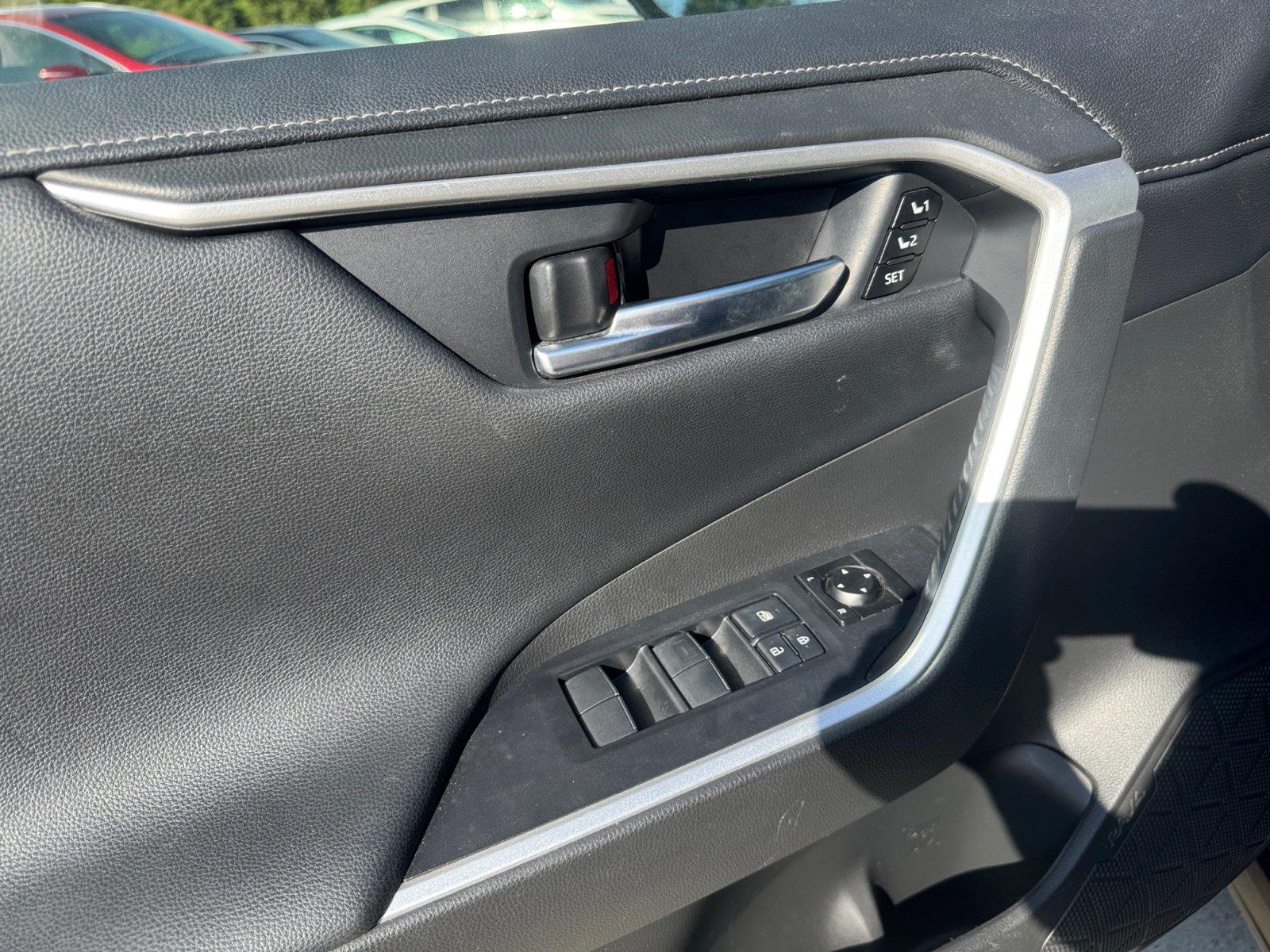 Used 2021 Toyota RAV4 SUV