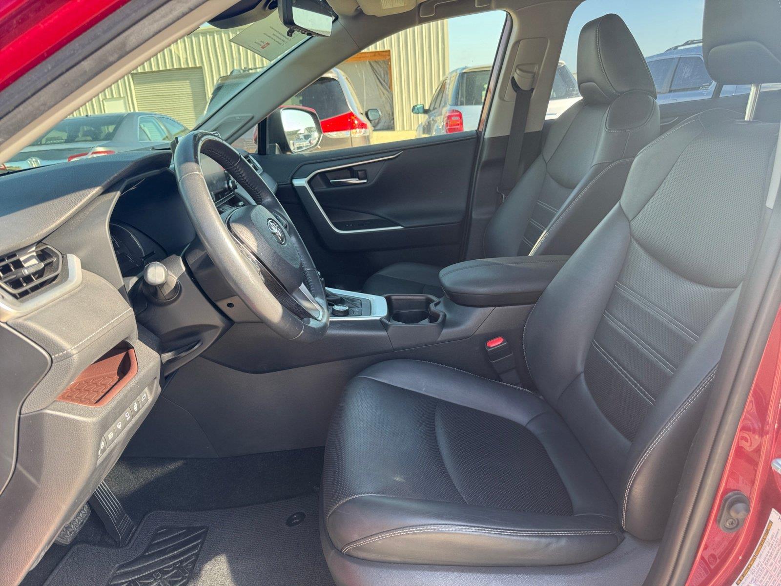 Used 2021 Toyota RAV4 SUV