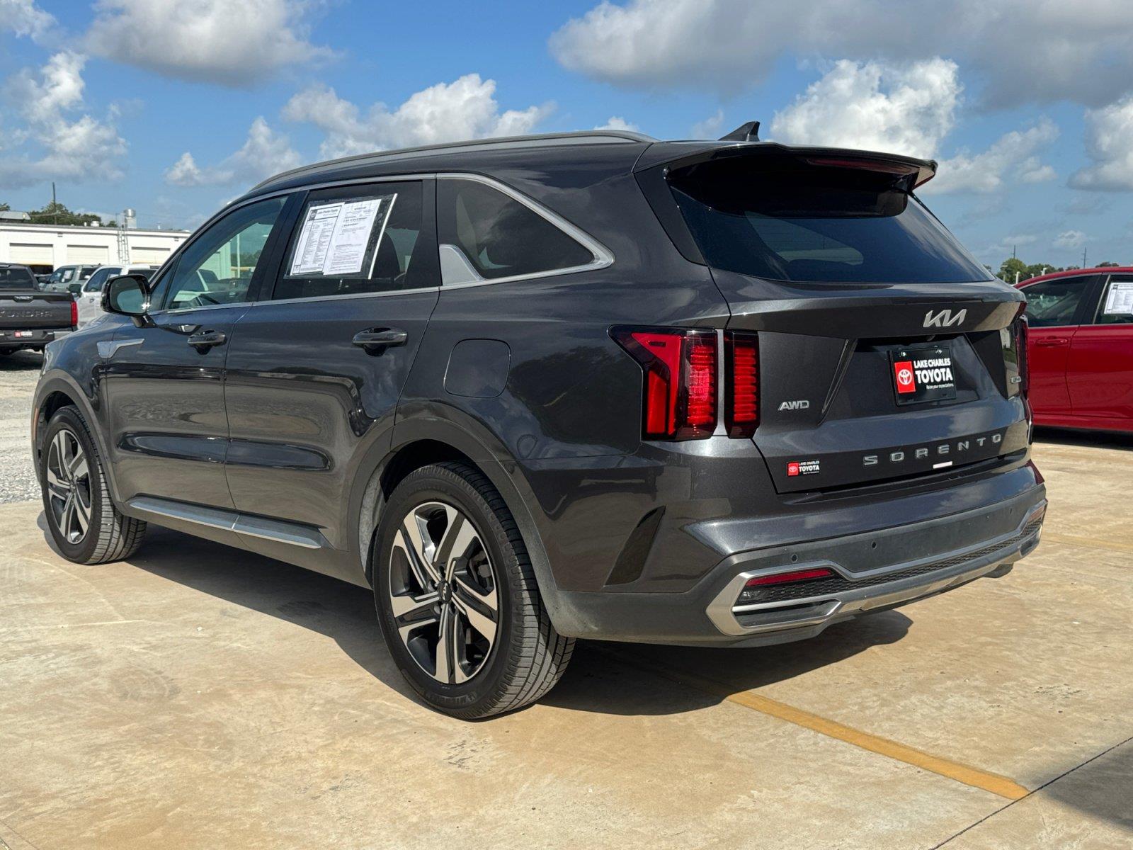 Used 2022 Kia Sorento Hybrid SUV