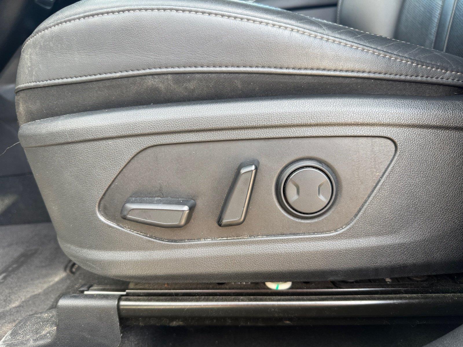 Used 2022 Kia Sorento Hybrid SUV