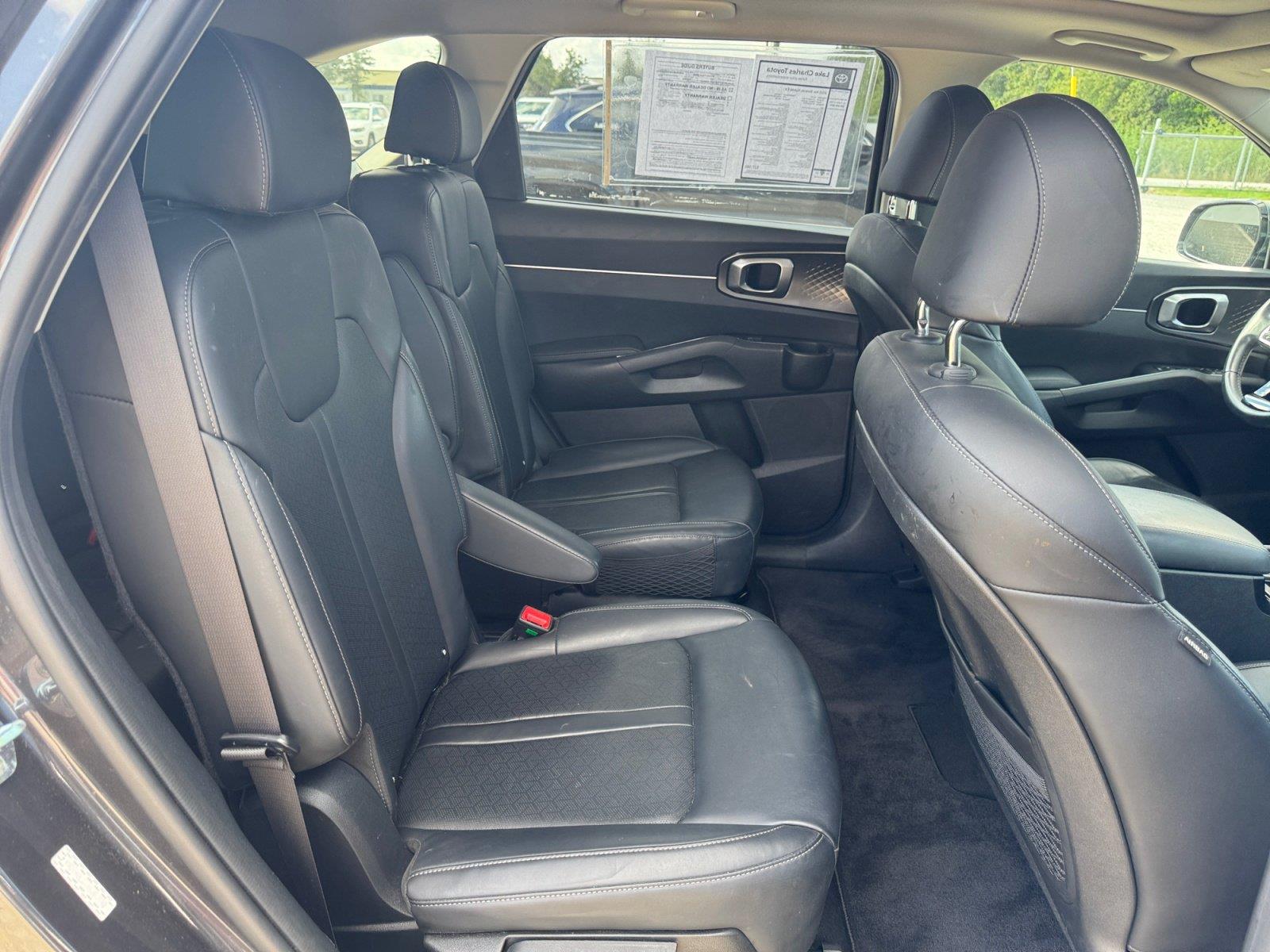 Used 2022 Kia Sorento Hybrid SUV